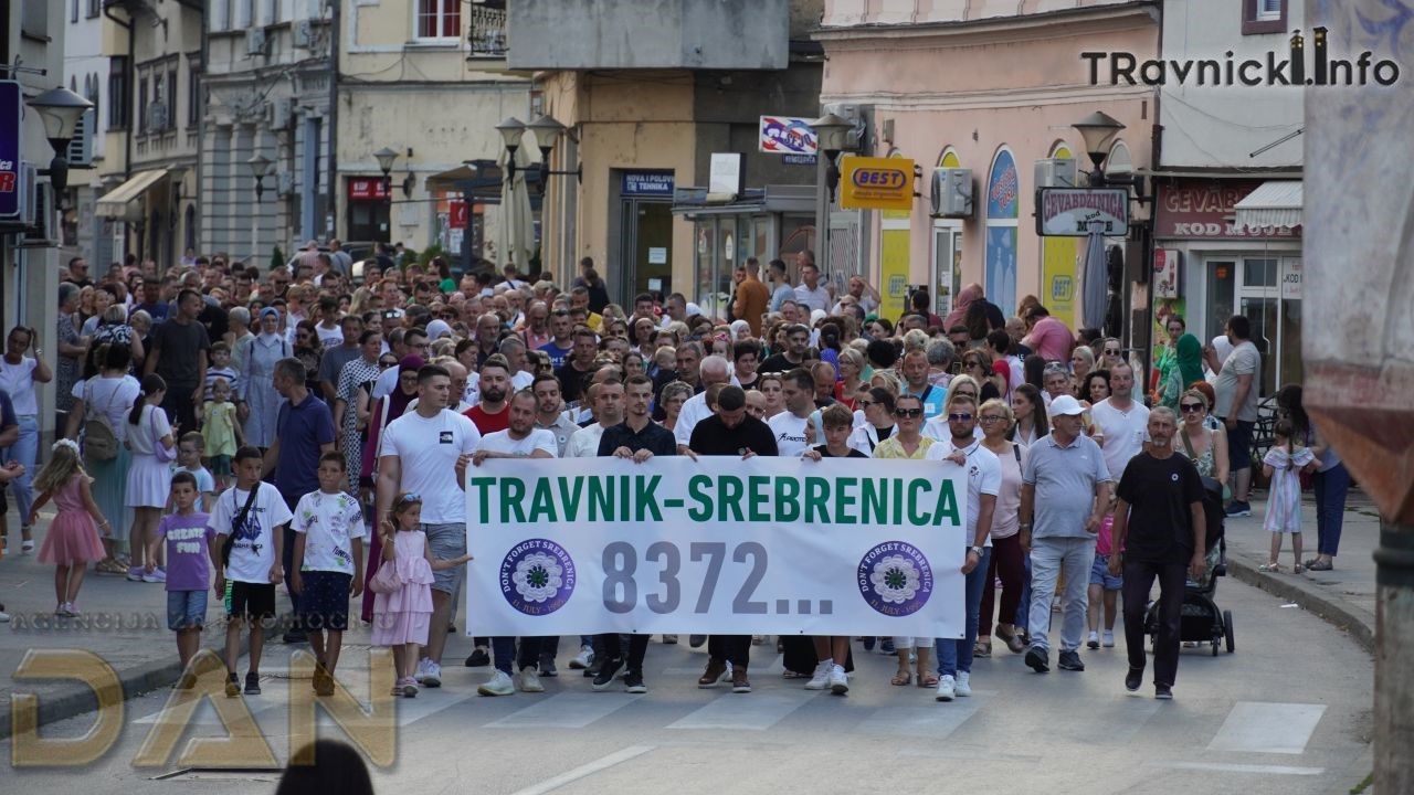 I pored visokih temperatura: Veliki broj Travničana u “Šetnji za Srebrenicu”