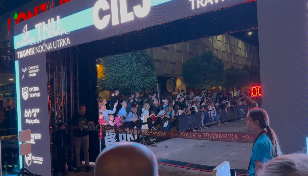 Evo ko je pobjednik ovogodišnje noćne utrke