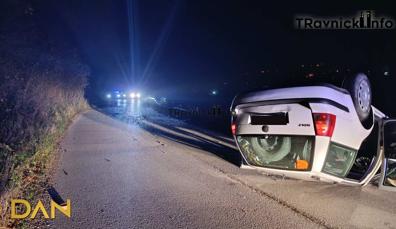 Nezgoda na putu za Karaulu: VW Passat završio na krovu