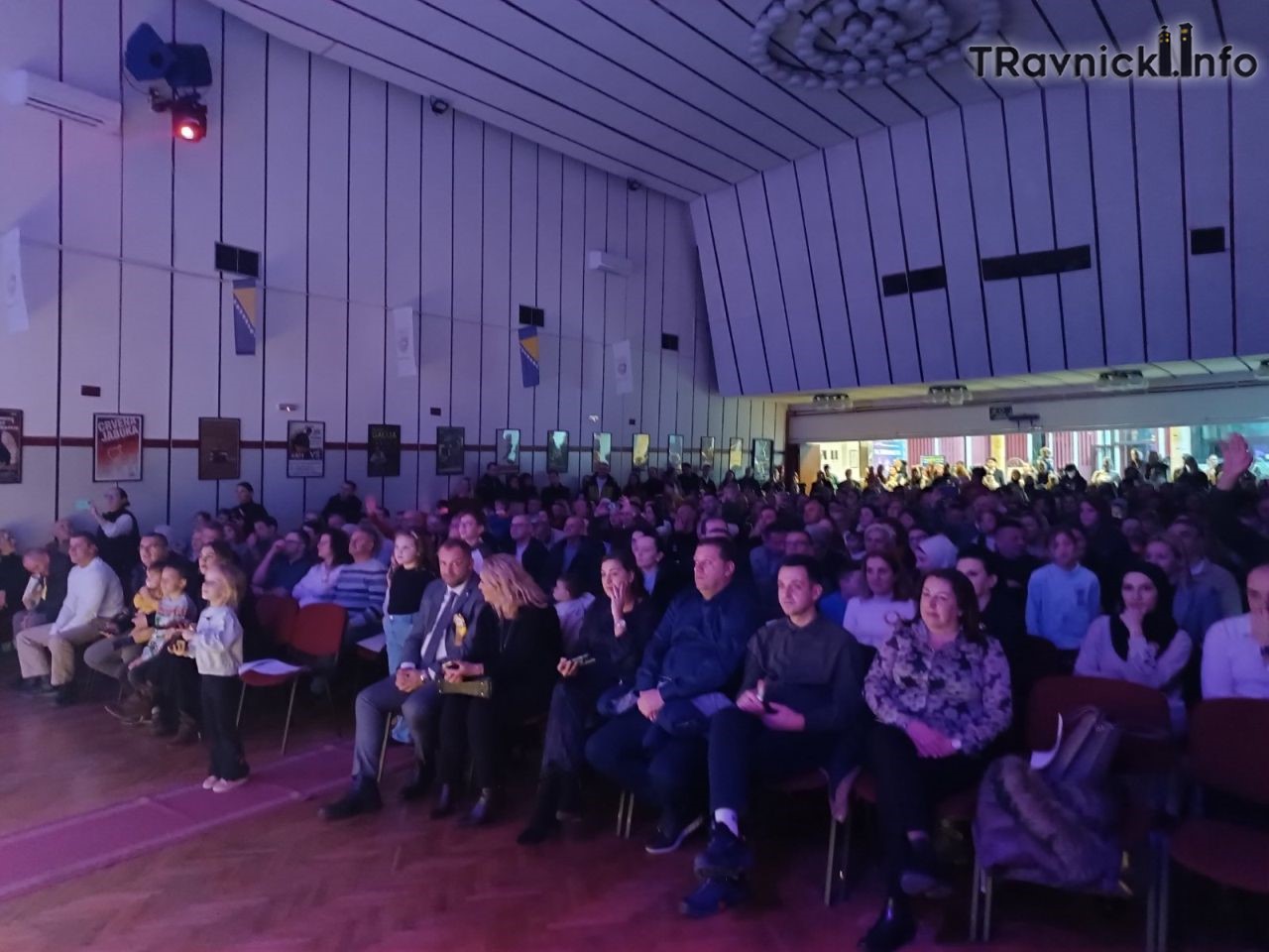 IMG-1c2496bbd28820f47e55403b7aa31c20-V