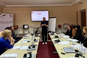 Travnik ulaže u inkluziju: Počela obuka za projekte koji mijenjaju život osoba sa invaliditetom