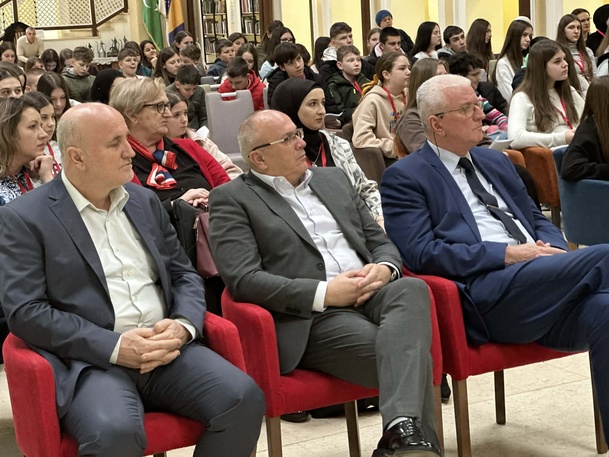 4bd41b97-a20b-443e-9b80-19013005b705