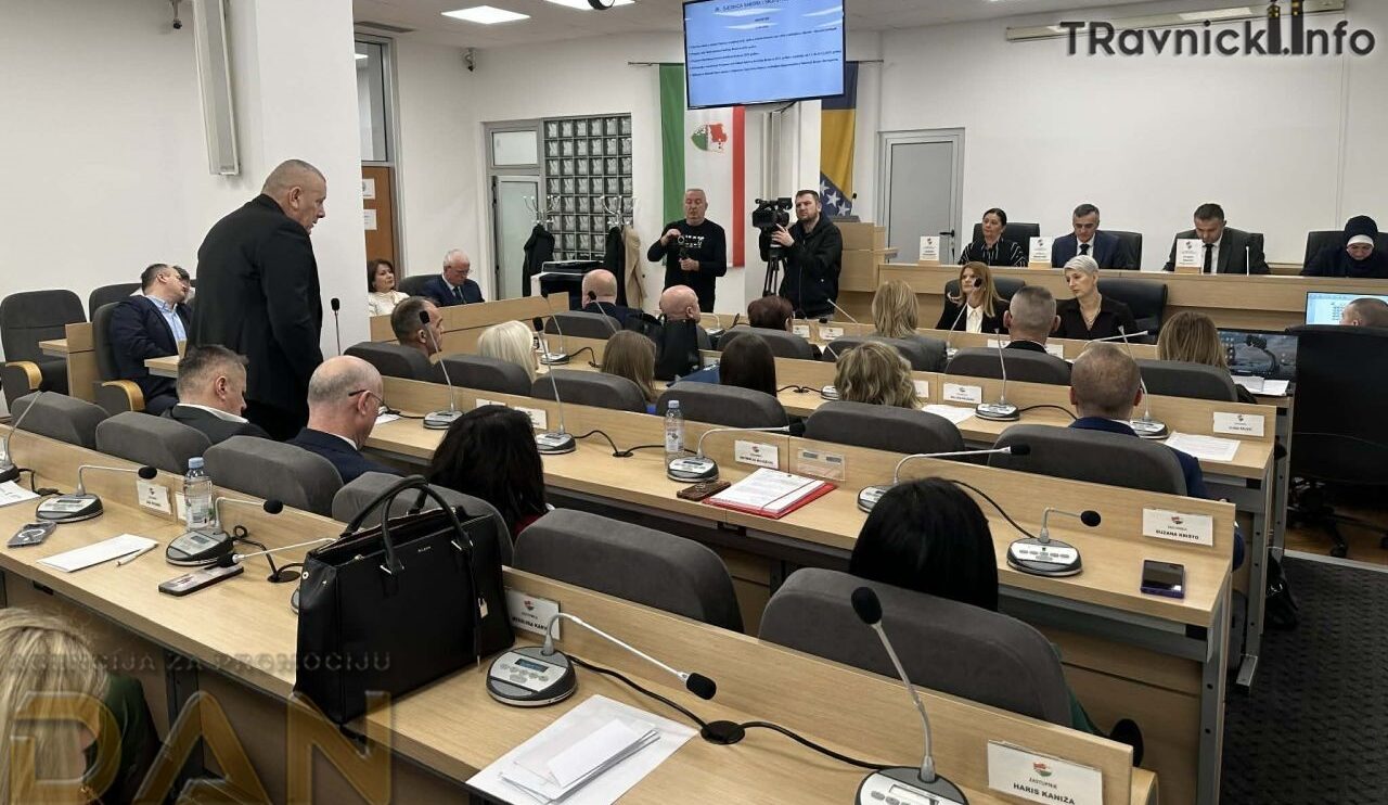 Skupština SBK/KSB izjednačila naknade zaposlenih i nezaposlenih porodilja