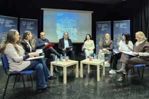 U Travniku otvoren važan dijalog: Kako povezati srednje škole i fakultete i zadržati mlade na putu obrazovanja