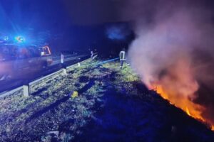 Požar na Komaru upozorava: Ne palite travu – jedna iskra može ugroziti sve