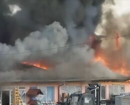 Veliki požar u Bugojnu izazvao ogromnu štetu: Vatra zahvatila više objekata, istraga u toku