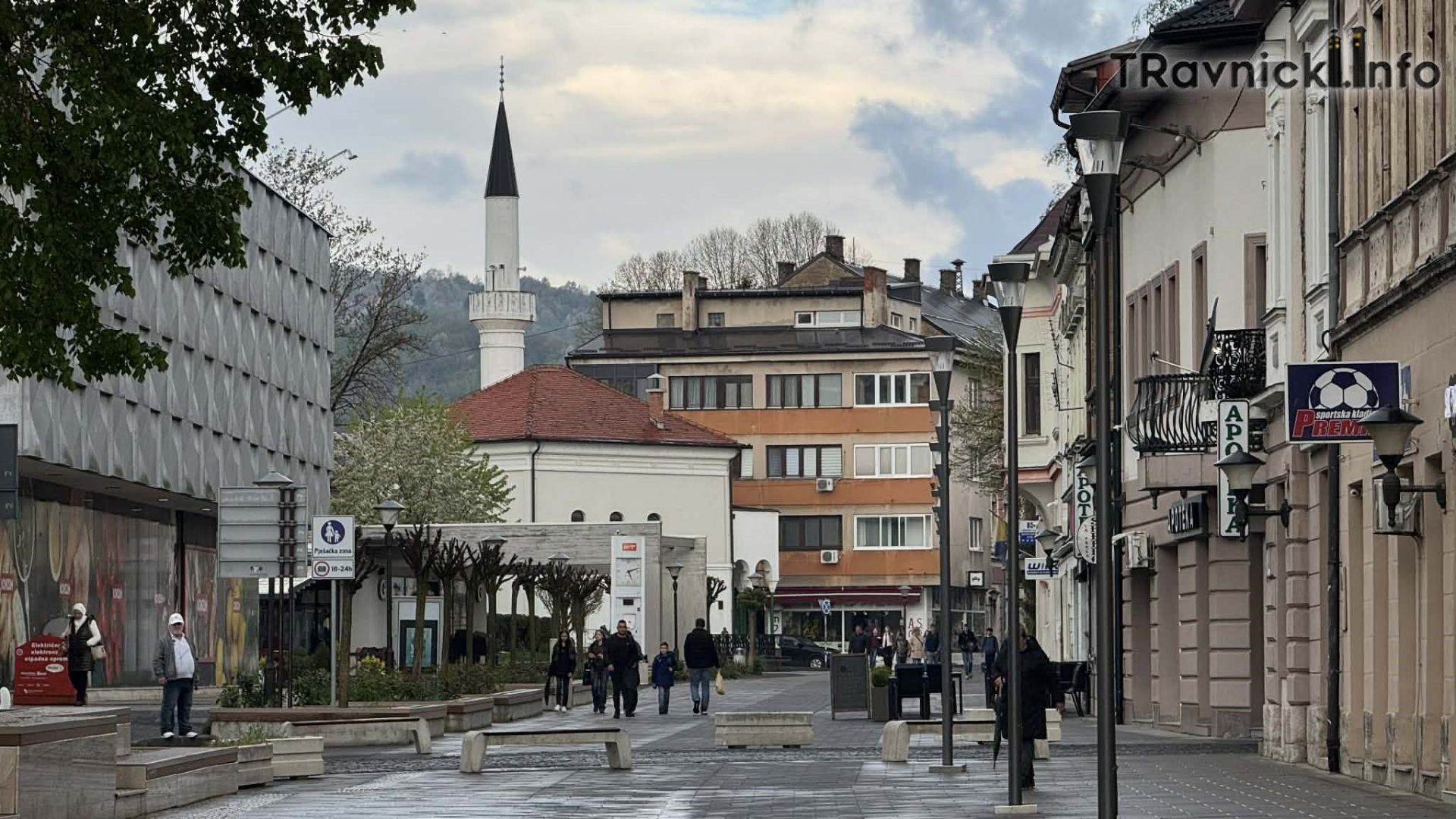 Travnik jutro