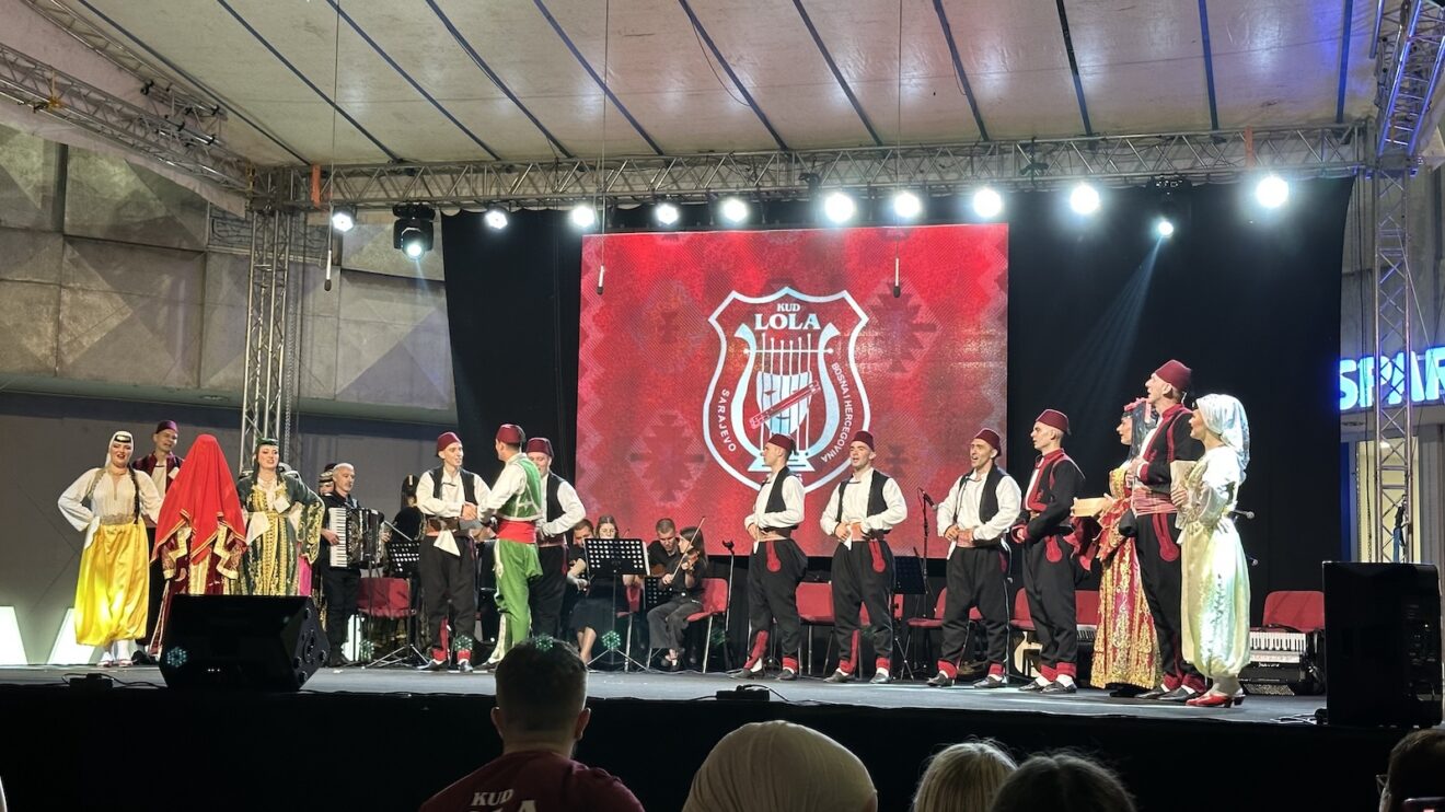 Travnik večeras domaćin spektakla tradicije i folklora: KUD „Lola“ povodom 80 godina postojanja poklanja koncert građanima