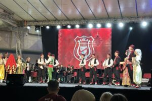Travnik večeras domaćin spektakla tradicije i folklora: KUD „Lola“ povodom 80 godina postojanja poklanja koncert građanima