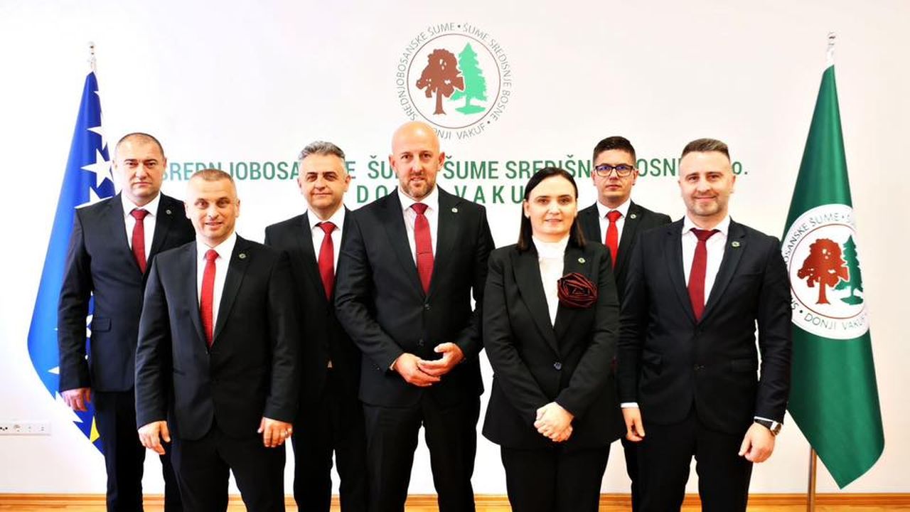 Radnici dobili po 300 KM: Direktor ŠPD-a poslao snažnu poruku zajedništva i odgovornosti
