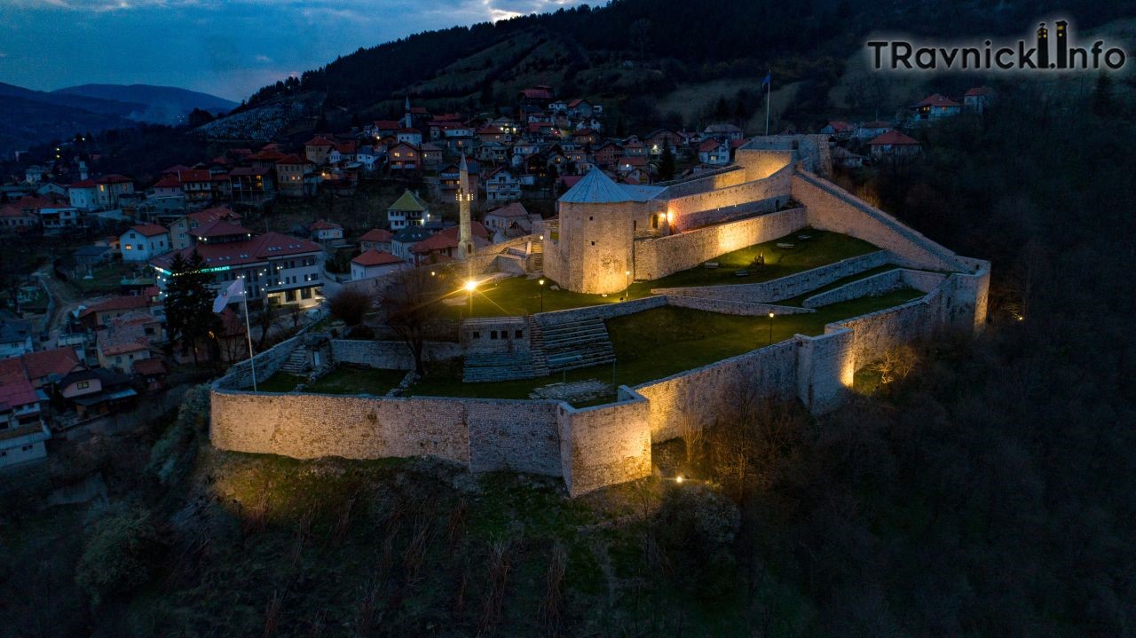 Noć tvrđava u Travniku: Stari grad oživljava uz svjetlost, prirodu i avanturu