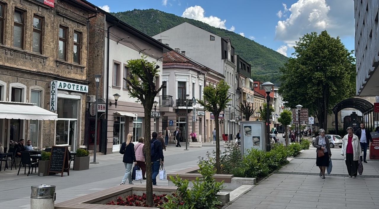 Vrući početak sedmice, a zatim nagli preokret: Stiže osvježenje i pad temperature za više od 10 stepeni