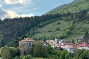 Nestabilno poslijepodne pred Travničanima: Mogući jači pljuskovi i grmljavina, od sutra povratak ljetnih temperatura
