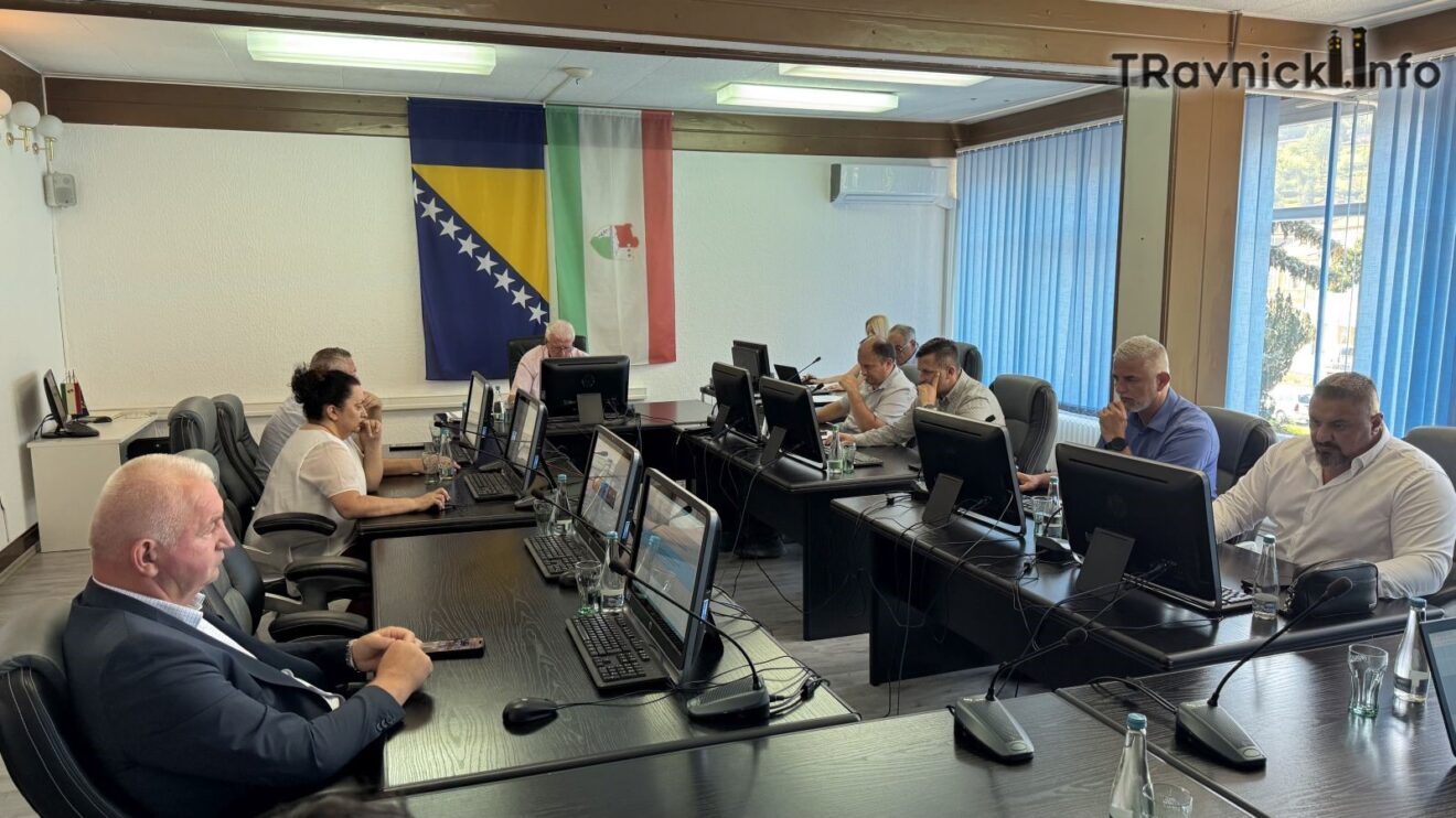 Vlada SBK/KSB jednoglasno usvojila 38 tačaka: Pokrenuta izrada Plana upravljanja otpadom