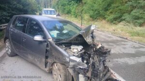 Teška saobraćajna nezgoda u Turbetu: U sudaru autobusa i Golfa povrijeđena vozačica
