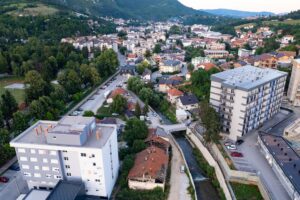 Pad temperature najizraženiji će biti u subotu, 8. augusta, kada će se dnevne vrijednosti u većini krajeva kretati oko 30 stepeni Celzijusa
