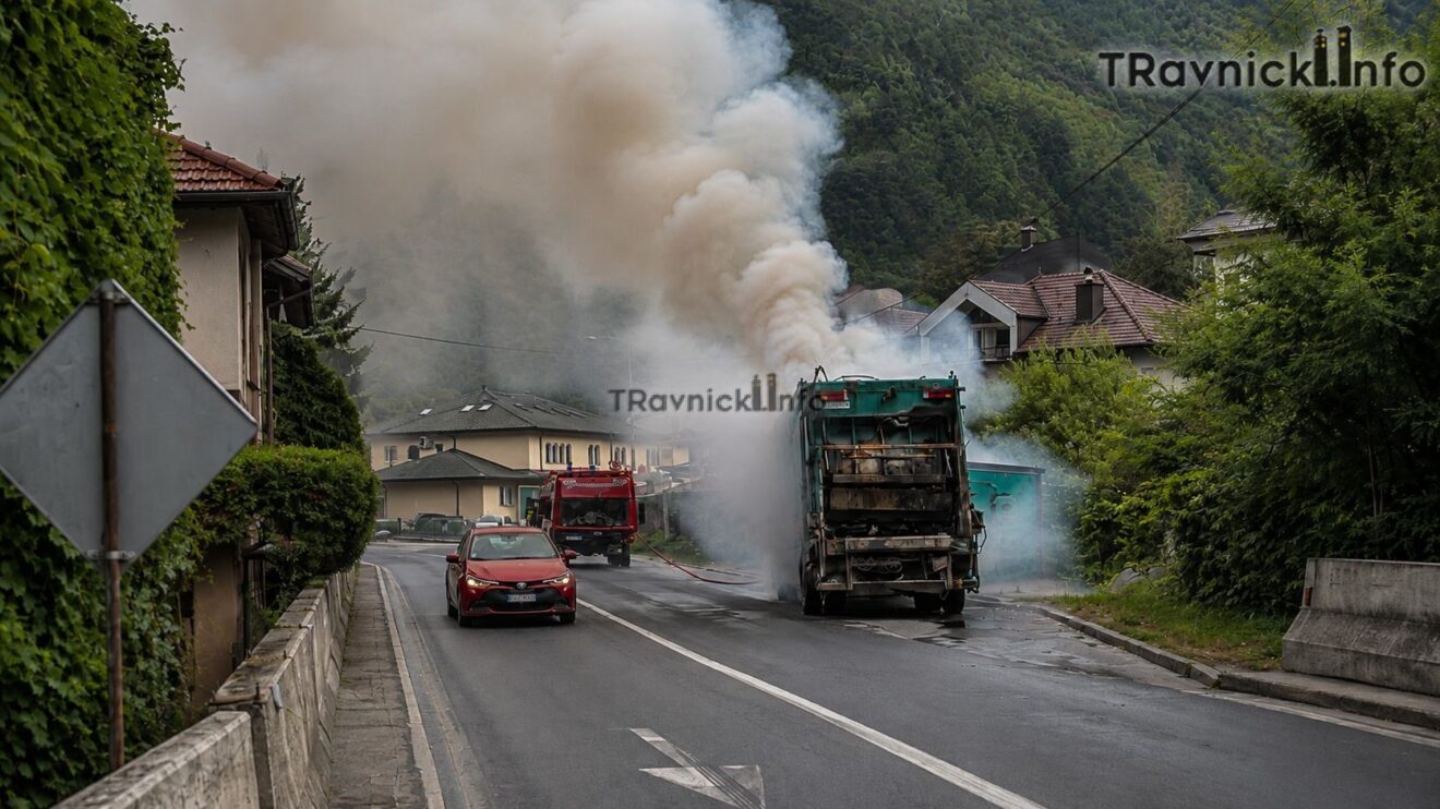 Zapalio se teret u vozilu za odvoz otpada na izlazu iz Travnika