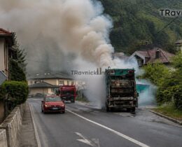 Zapalio se teret u vozilu za odvoz otpada na izlazu iz Travnika