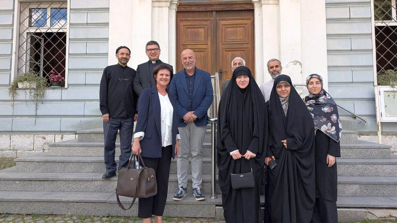 Travnik kao mjesto susreta i dijaloga: Delegacija iz Irana posjetila KŠC „Petar Barbarić“
