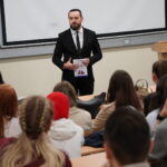 Veliki interes studenata Internacionalnog univerziteta Travnik za predavanje prof. dr. Admira Čavalića