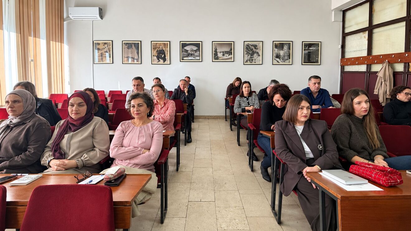 U Općini Travnik održana edukacija o zaštiti ličnih podataka za 43 zaposlenika